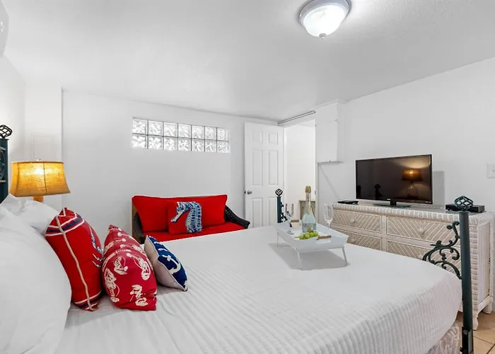 Holiday home Coastal Escape In Indian Rocks Breathtaking Waterfront Views From The Deck