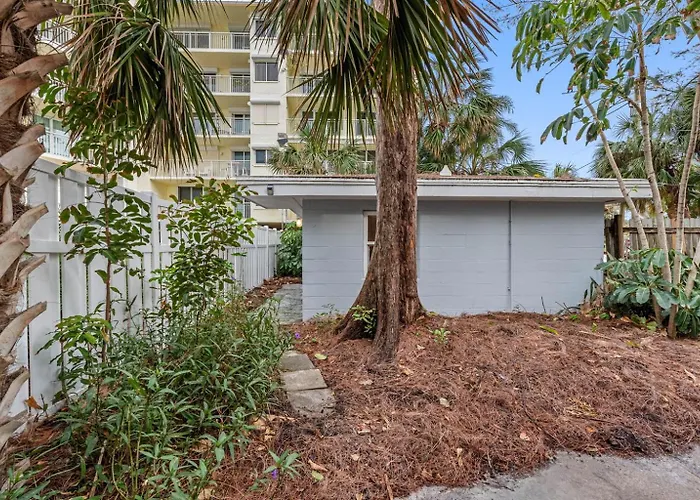Coastal Escape In Indian Rocks Breathtaking Waterfront Views From The Deck * Clearwater Beach