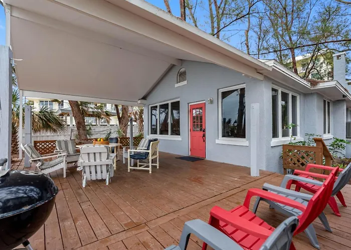 Coastal Escape In Indian Rocks Breathtaking Waterfront Views From The Deck Holiday home *